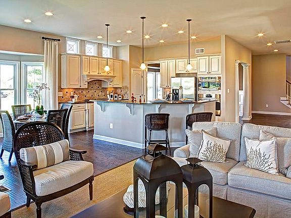4th image of 31553 Gooseberry Way