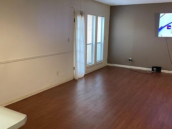 2nd image of 10600 Springwood Dr APT A