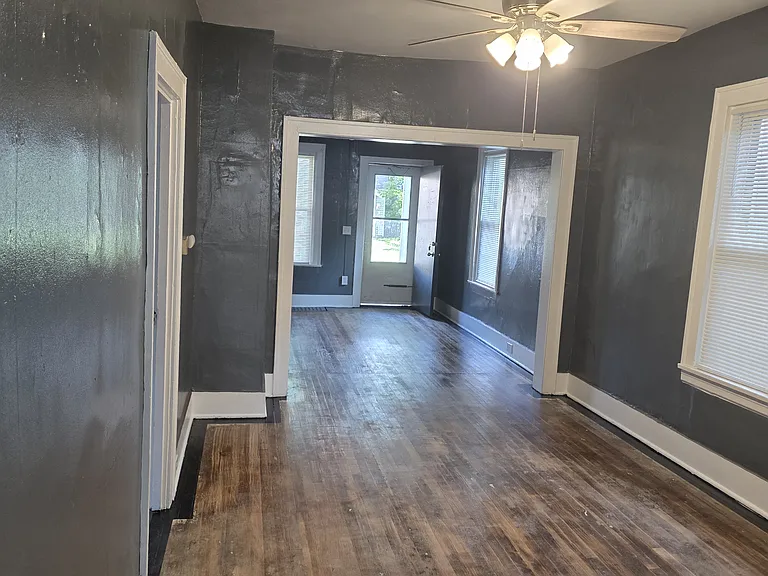 941 Muskegon Ave NW #1 — Photo 7