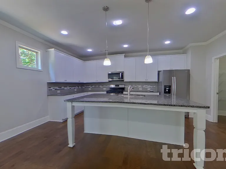 6410 Country Lake Rd — Photo 5