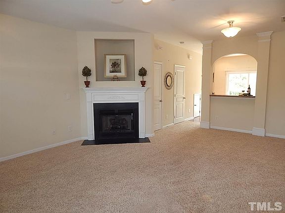 3rd image of 3725 Ramblewood Ave