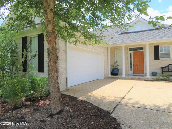 1023 Garden Club Way, Leland, NC 28451