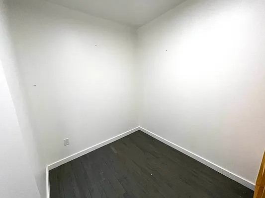 Rented by Hirsch Enterprises Incorporated | media 17