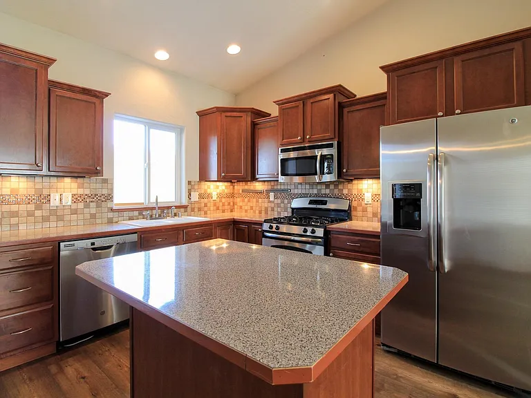 4803 Catalonia Dr — Photo 4