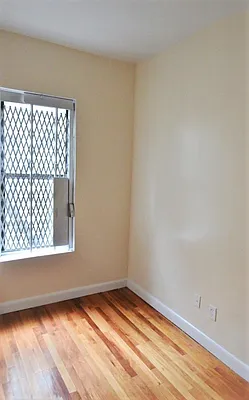 Rented by CITY SKYLINE REALTY INC | media 7