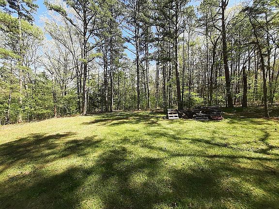 4th image of 10671 Bates Creek Rd