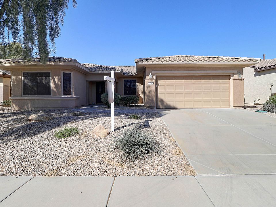 1st image of 19240 N Emerald Cove Way