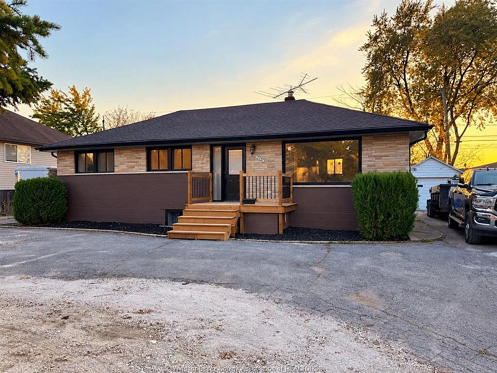 3 bed, $2,150 — Photo 1