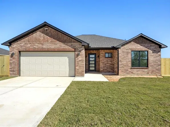 223 Road 5714, Cleveland, TX 77327