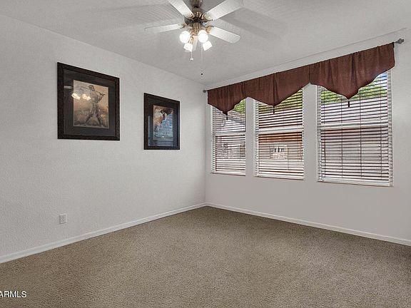 5th image of 15221 N CLUBGATE Drive N #2125