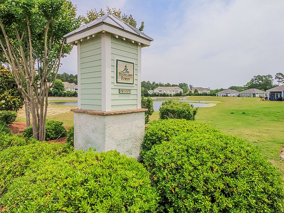2nd image of 81 Highland Forest Cir #2