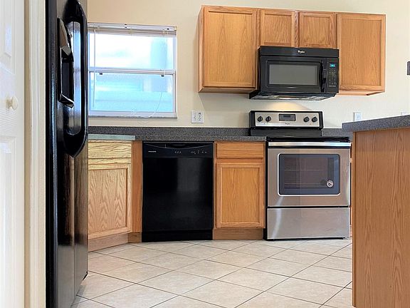 4th image of 10245 Cypress Trail Dr