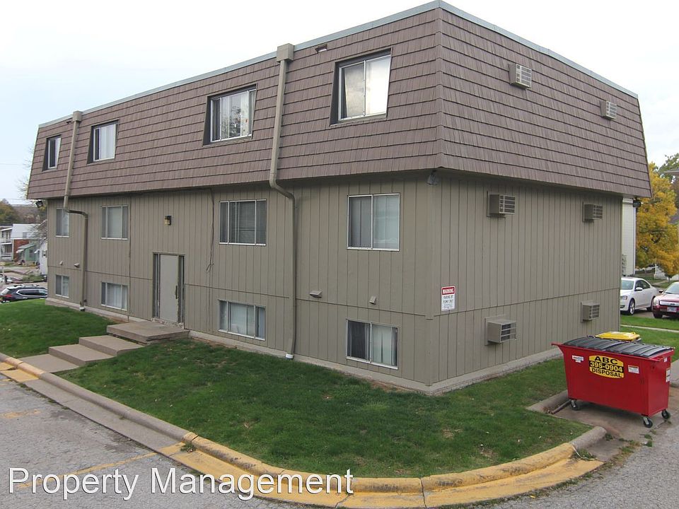1st image of 612 S Van Buren St APT 10