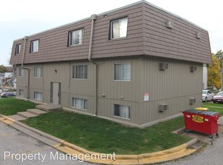 612 S Van Buren St APT 10, Iowa City, IA 52240