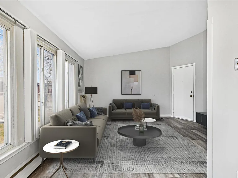 Village Grove Apartments — Photo 43