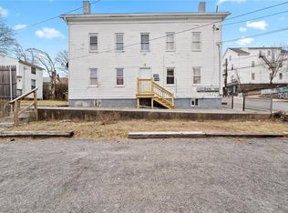 76 Newark St, Providence, RI 02908