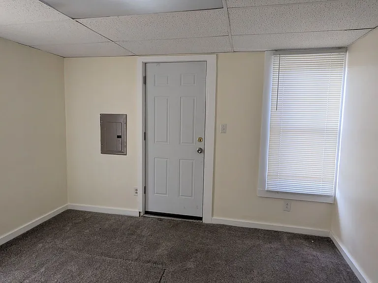 247 W Southern Ave — Photo 4