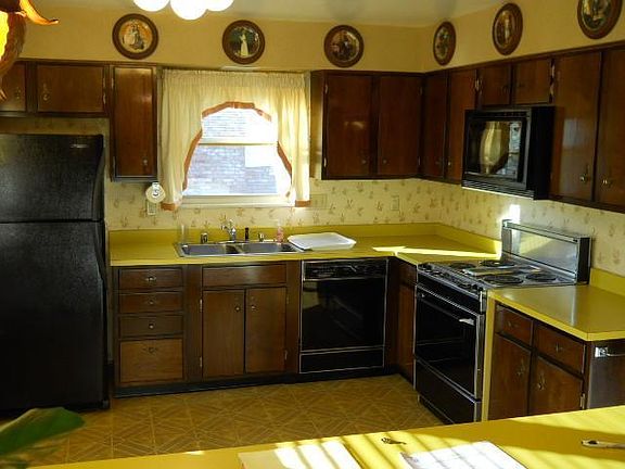 4th image of 5655 Alomar Dr