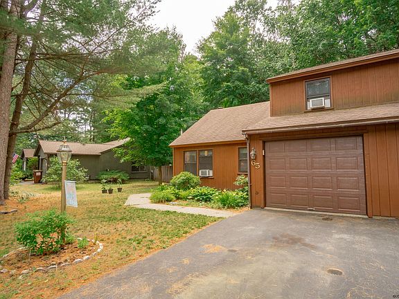 2nd image of 65 Pepperbush Pl