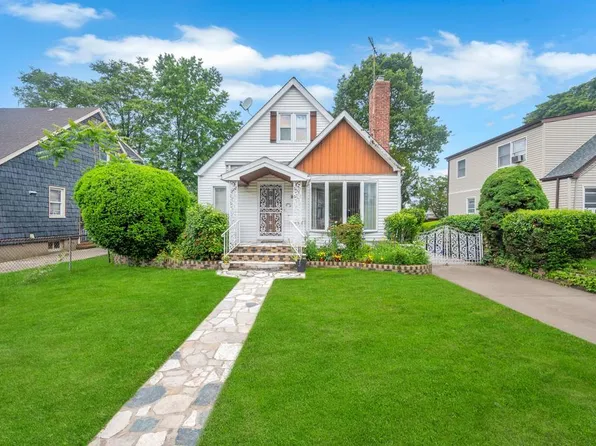 23 Dale Avenue, Hempstead, NY 11550