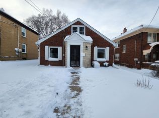 1207 19th St, Rockford, IL 61104