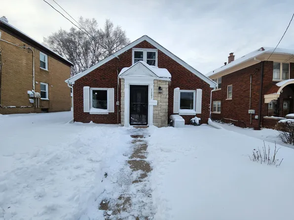 1207 19th St, Rockford, IL 61104