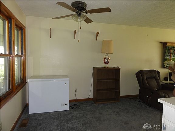 5th image of 11 Rockleigh Ave
