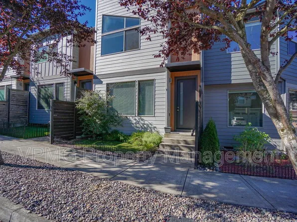 187 N 44th Pl, Ridgefield, WA 98642