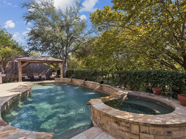 2628 Elmbrook Dr, Carrollton, TX 75010