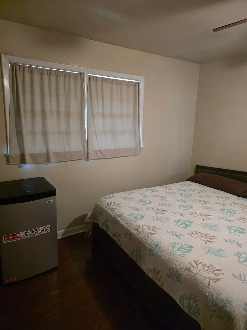 2521 Lyman Street — Photo 2
