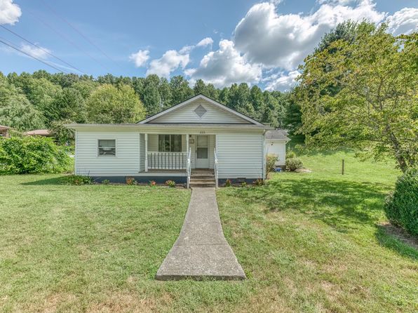 222 Hulen Ave