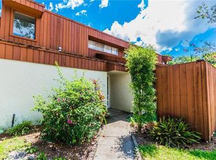 2058 Sunset Point Rd APT 14, Clearwater, FL 33765