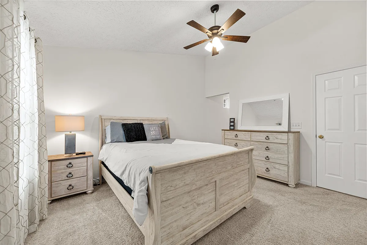 Building Photo - 188 Ilex Dr