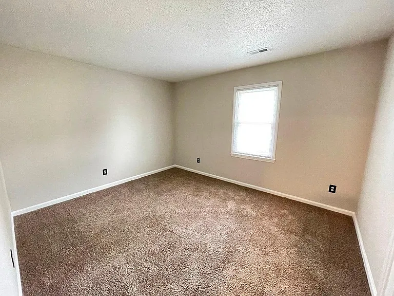 3311 Brookline Ct — Photo 12