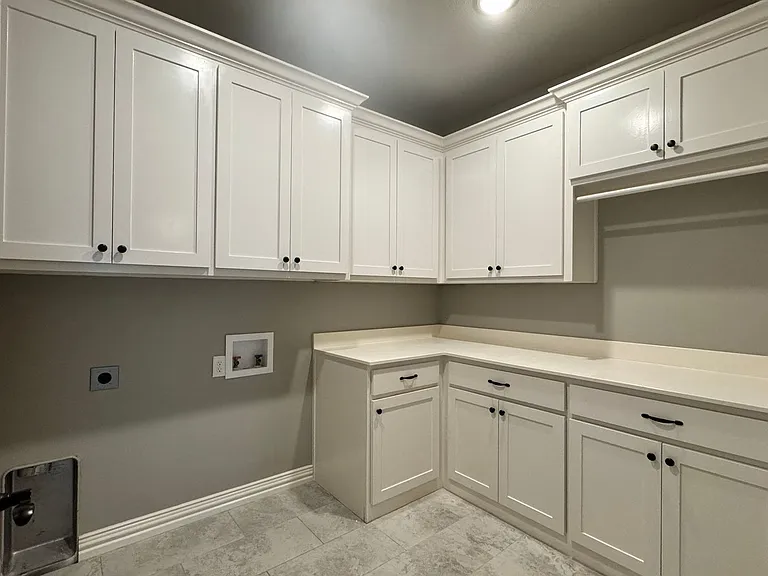 3421 Cottage Ct — Photo 18