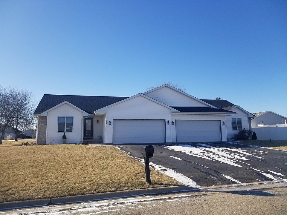 1st image of 2809-2811 Autumn Ln