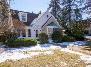 1616 State St, La Crosse, WI 54601