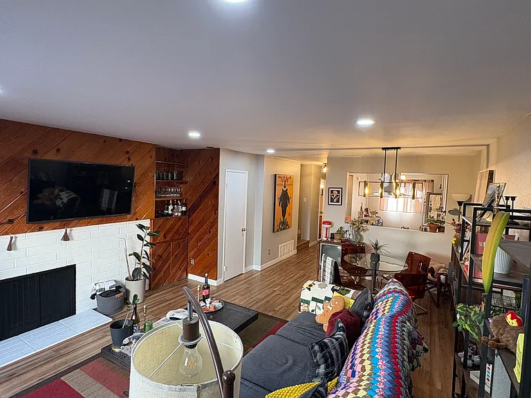 6861 Alvarado Rd #5 — Photo 7