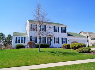 641 Heron Dr, Mukwonago, WI