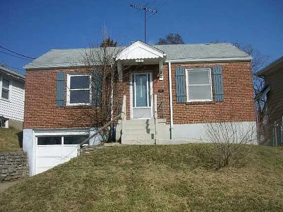 3560 Harrow Ave photo 1