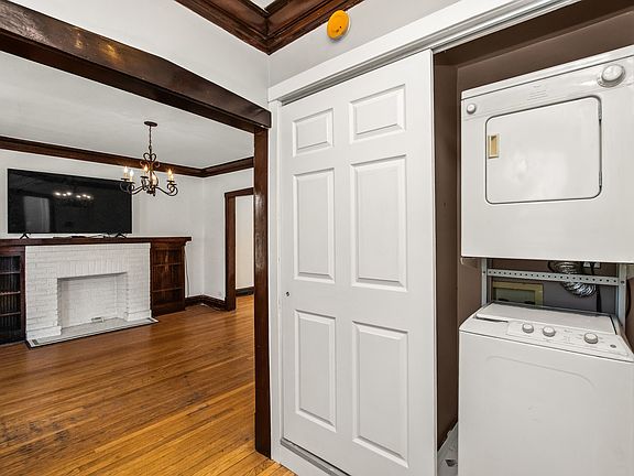 3rd image of 1003 S Oak Park Ave APT 5
