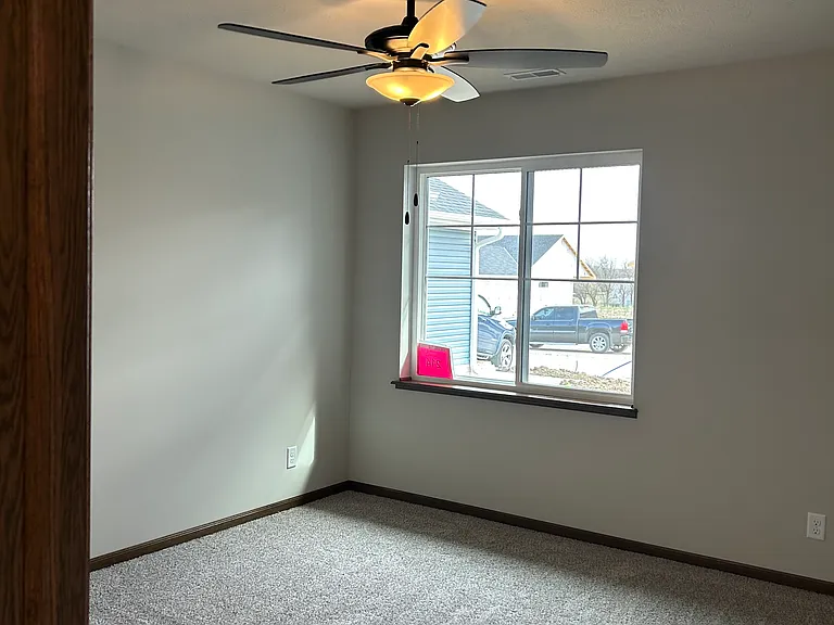 204 W Ida — Photo 10