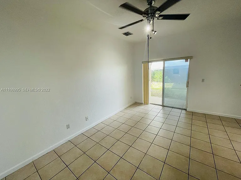 903 N Santa Catalina Cir — Photo 7