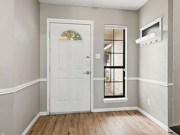5th image of 3110 Revere Ct