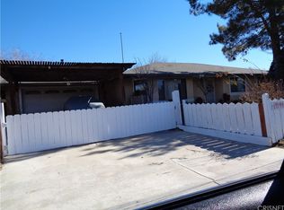39144 168th St E, Lake Los Angeles, CA 93591