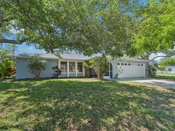 437 S Shore Dr, Osprey, FL 34229