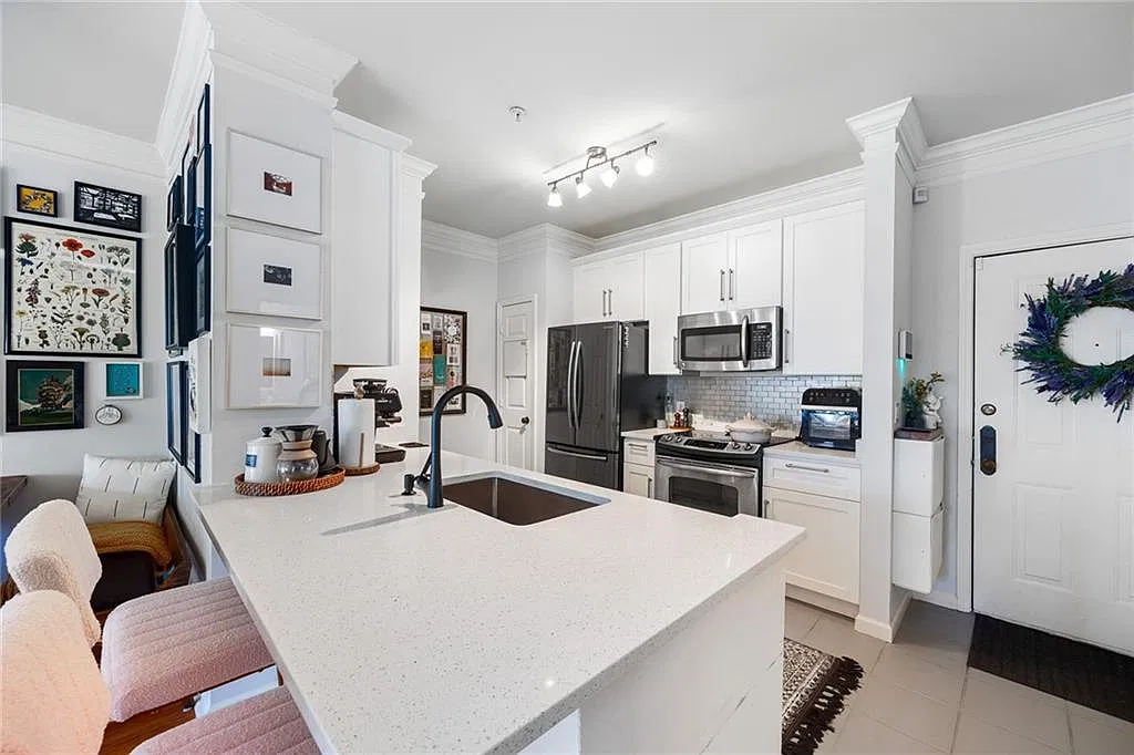 1 bed, 1.0 bath, 675 sqft, $1,850 — Photo 4