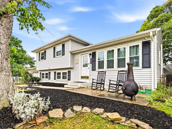 801 Holmes Ave, Cape May, NJ 08204