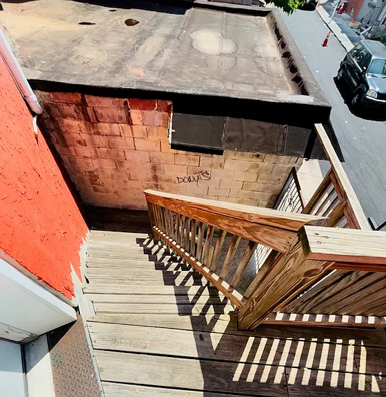 240-42 W Glenwood Ave #3 — Photo 5