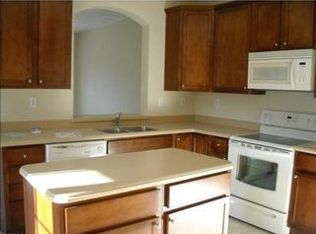 2006 Paramont Ave, Chesapeake, VA 23320